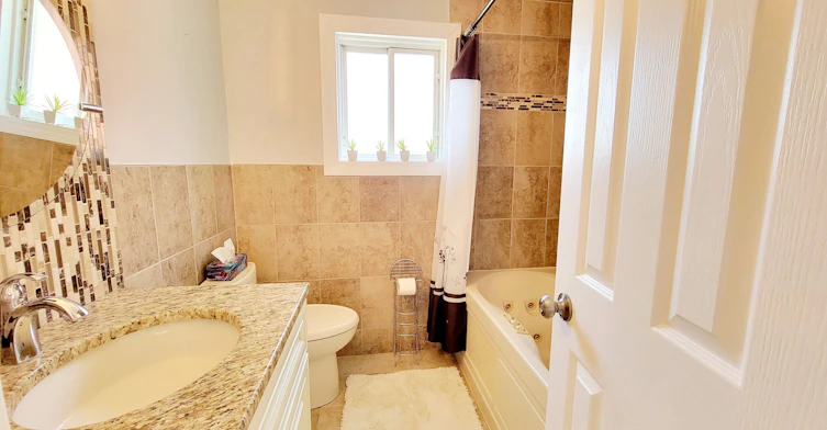 Main floor-62 Laidlaw Drive, Barrie, ON, L4N 7W2 - 10