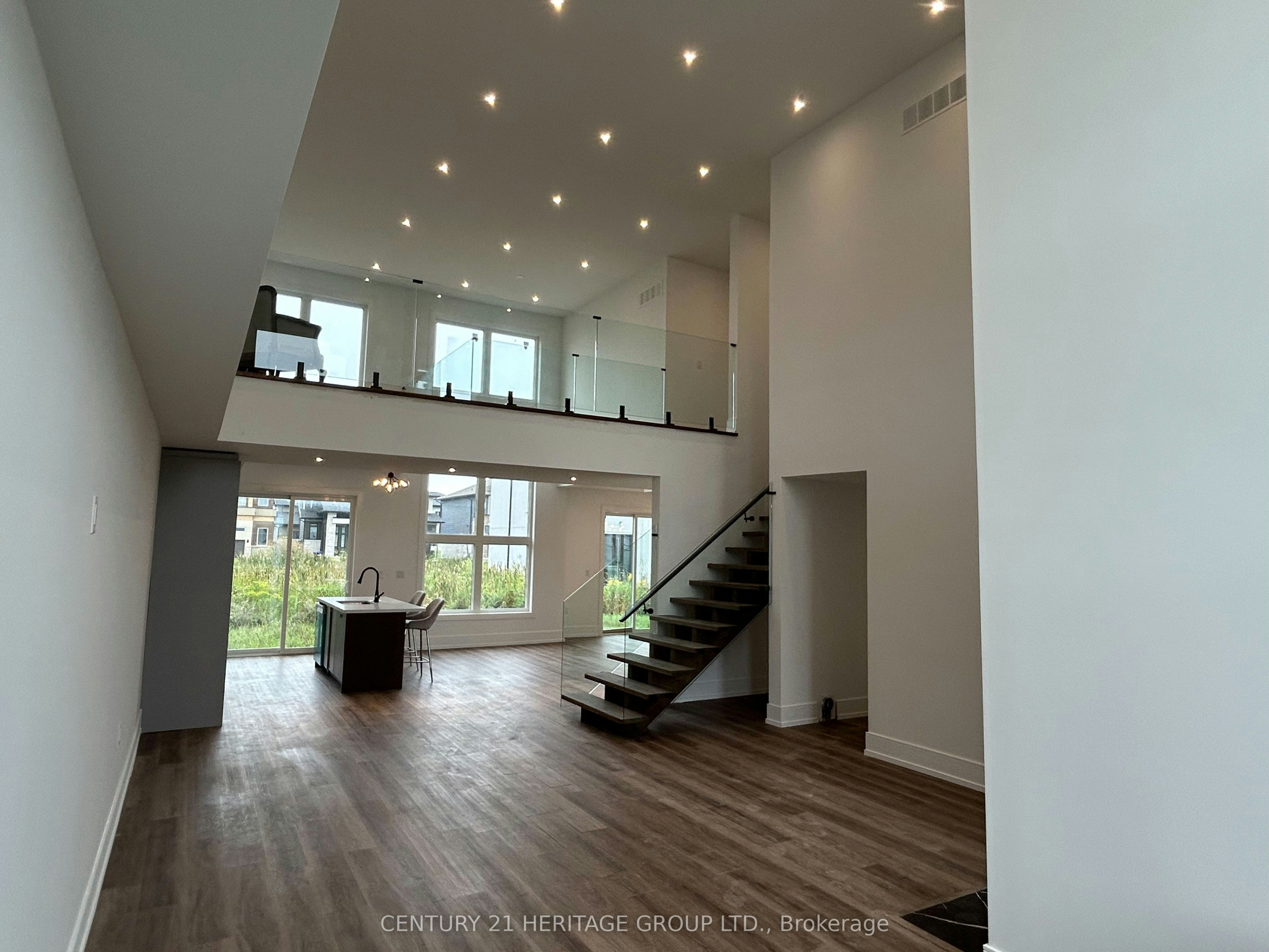 3714 Quayside Drive, Severn, ON, L3V 8M9 - 3