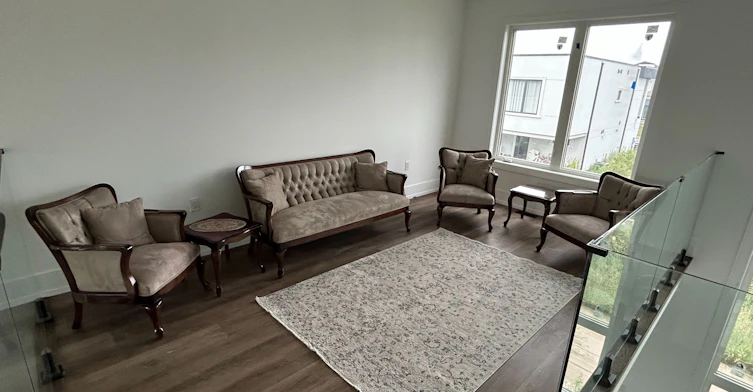 3714 Quayside Drive, Severn, ON, L3V 8M9