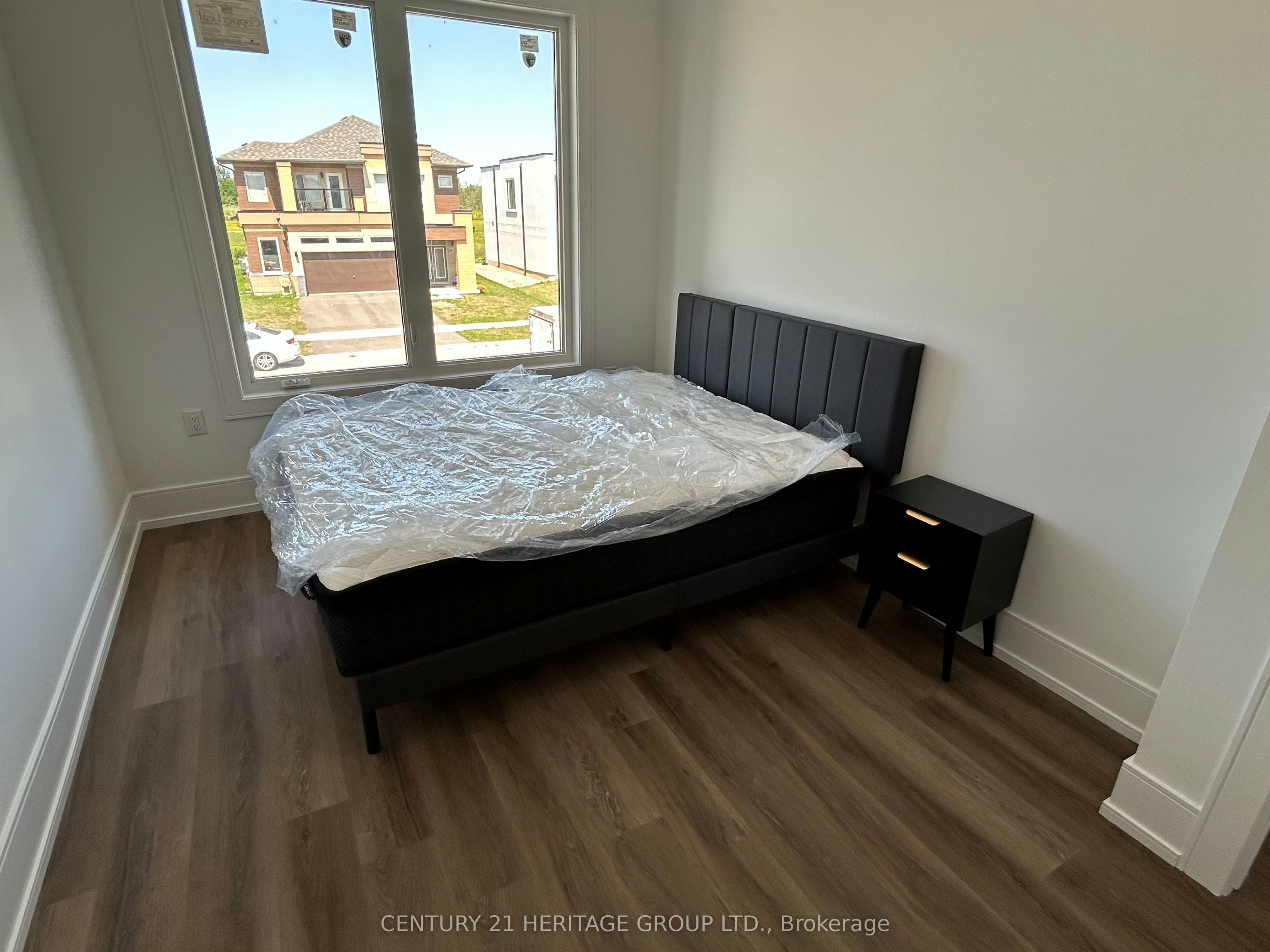 3714 Quayside Drive, Severn, ON, L3V 8M9 - 8