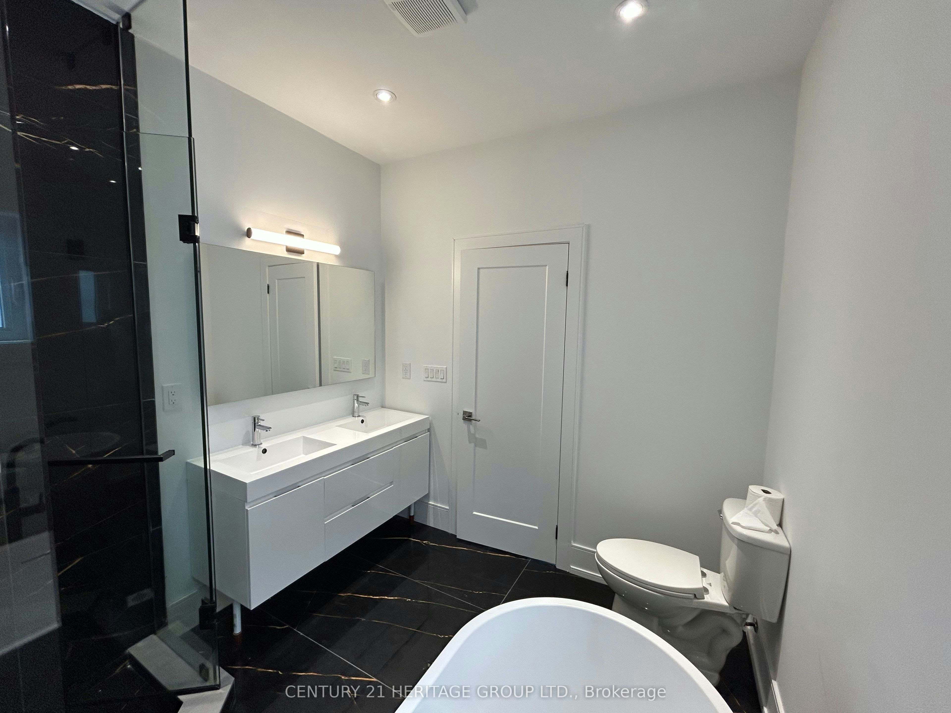 3714 Quayside Drive, Severn, ON, L3V 8M9 - 20