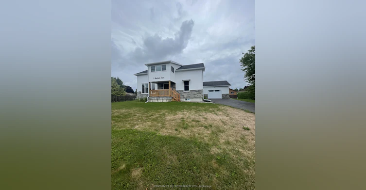 9 Bertram Drive, Springwater, ON, L0L 1P0 - 2