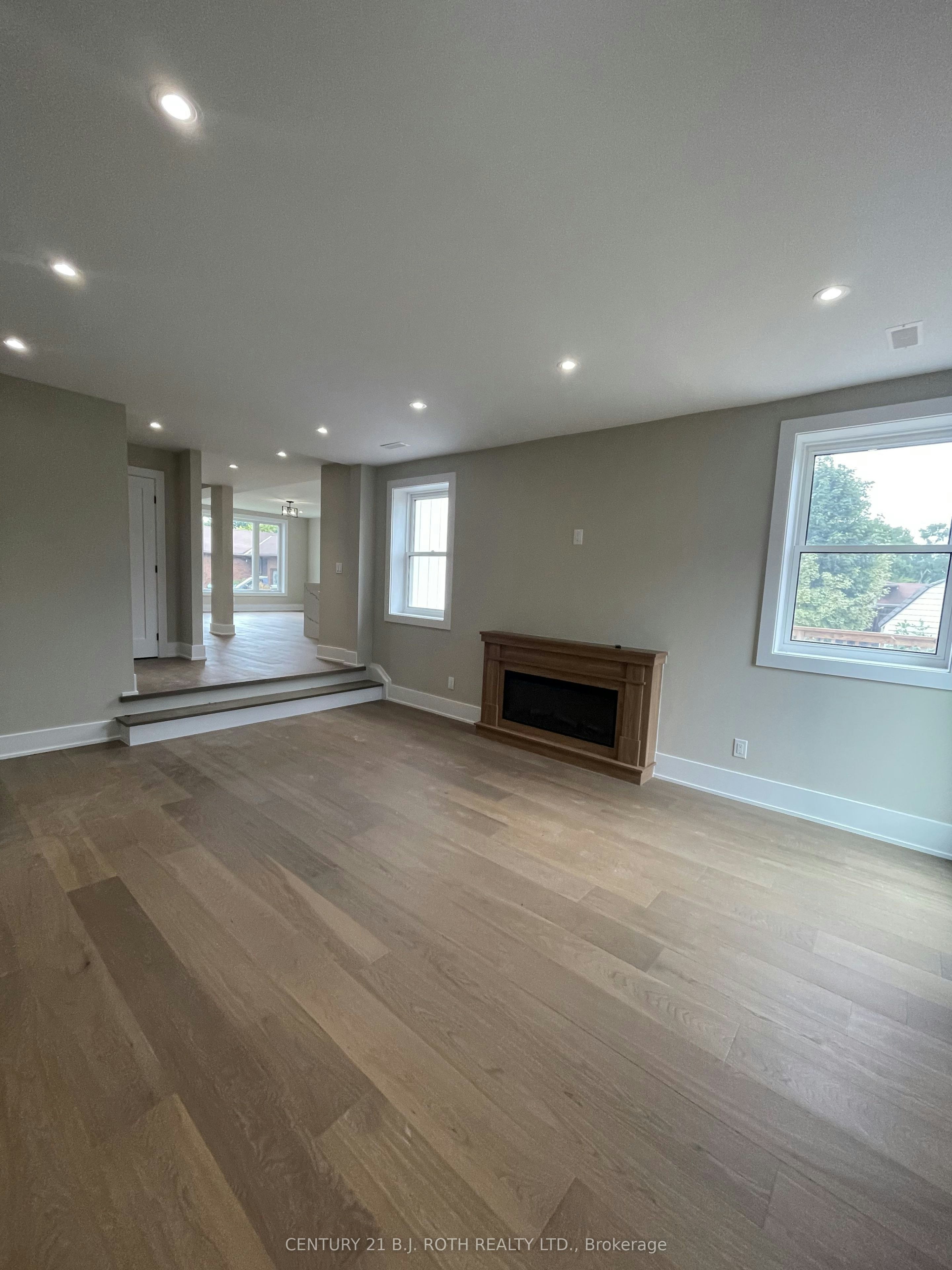 9 Bertram Drive, Springwater, ON, L0L 1P0 - 13