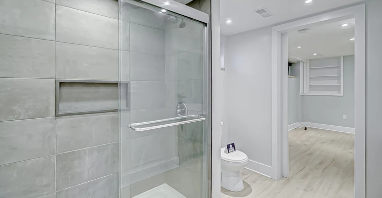 BSMT-206 Napier Street, Barrie, ON, L4M 1W8 - 7