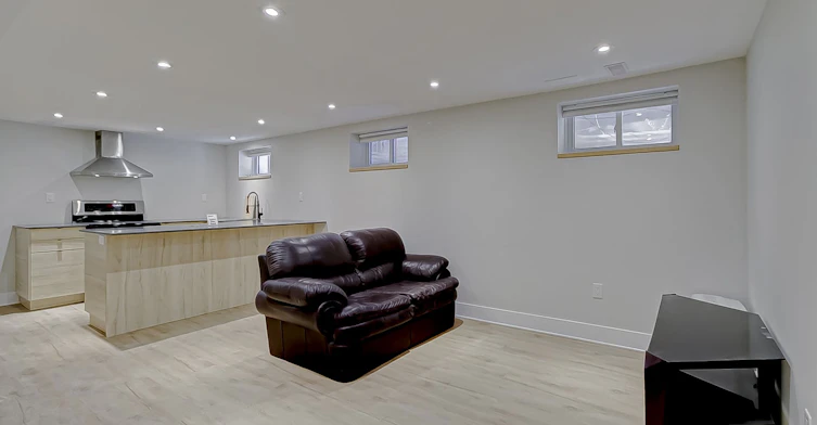 BSMT-206 Napier Street, Barrie, ON, L4M 1W8 - 3