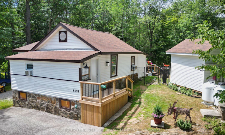5594 Upper Big Chute Road