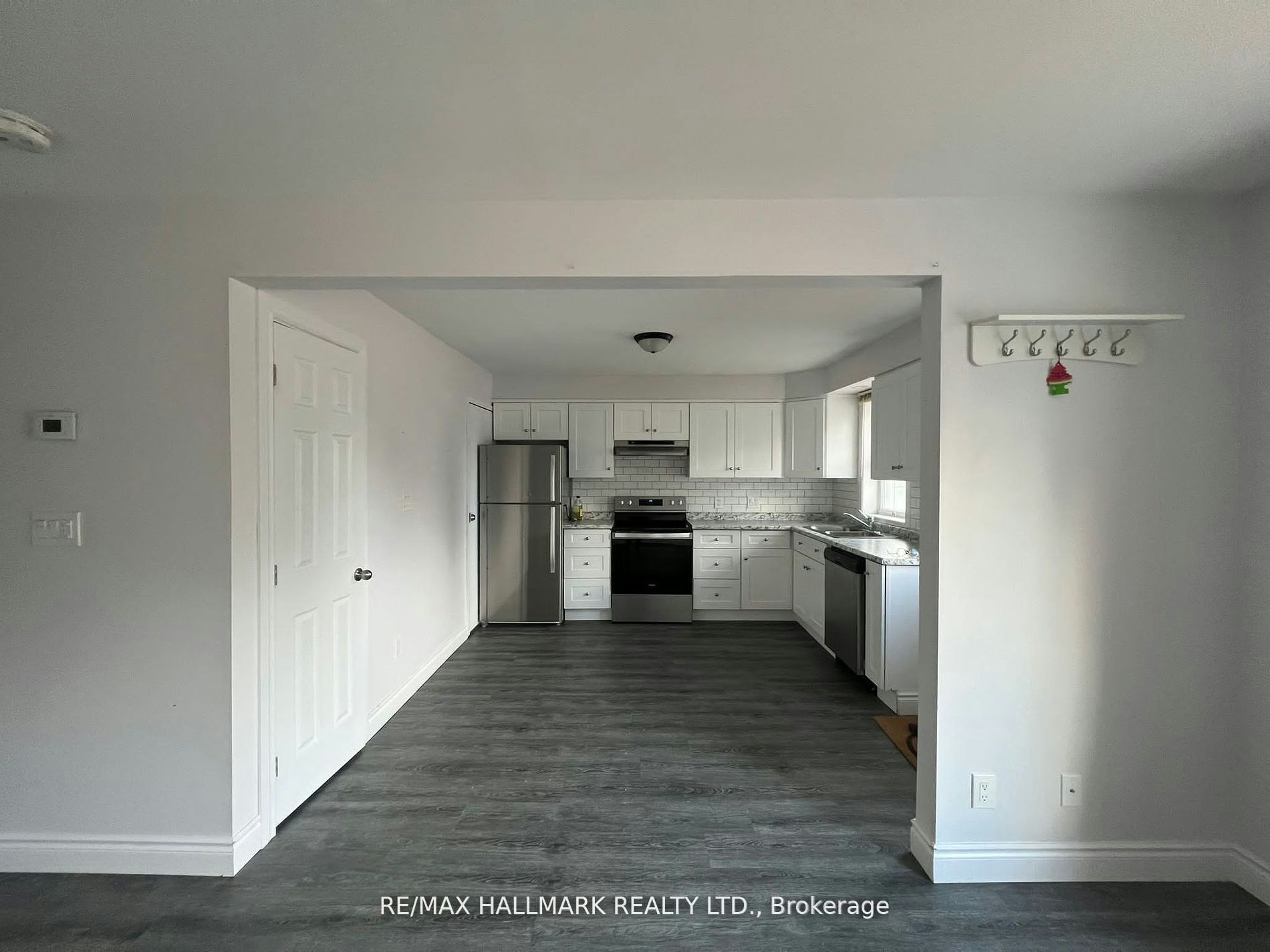 Main-261 Wellington Street E, Barrie, ON, L4M 2E4 - 2