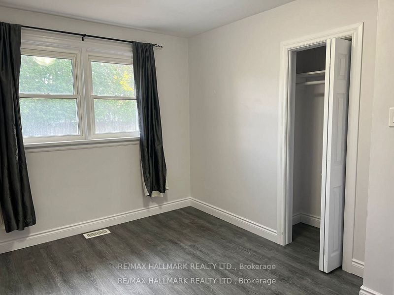 Main-261 Wellington Street E, Barrie, ON, L4M 2E4 - 8
