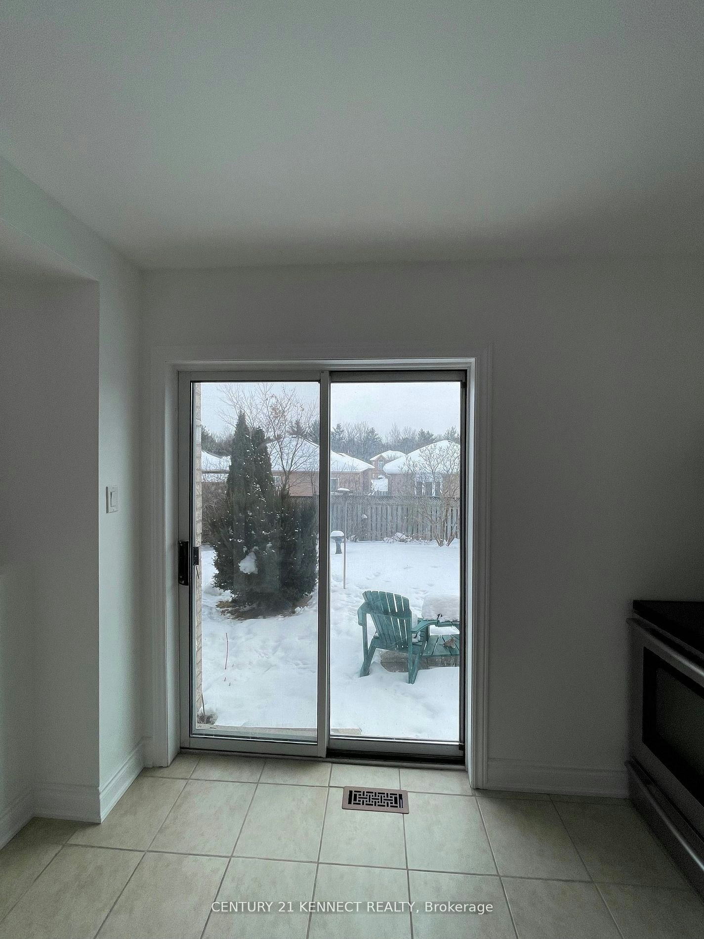 35 Drake Drive, Barrie, ON, L4N 8X4 - 5