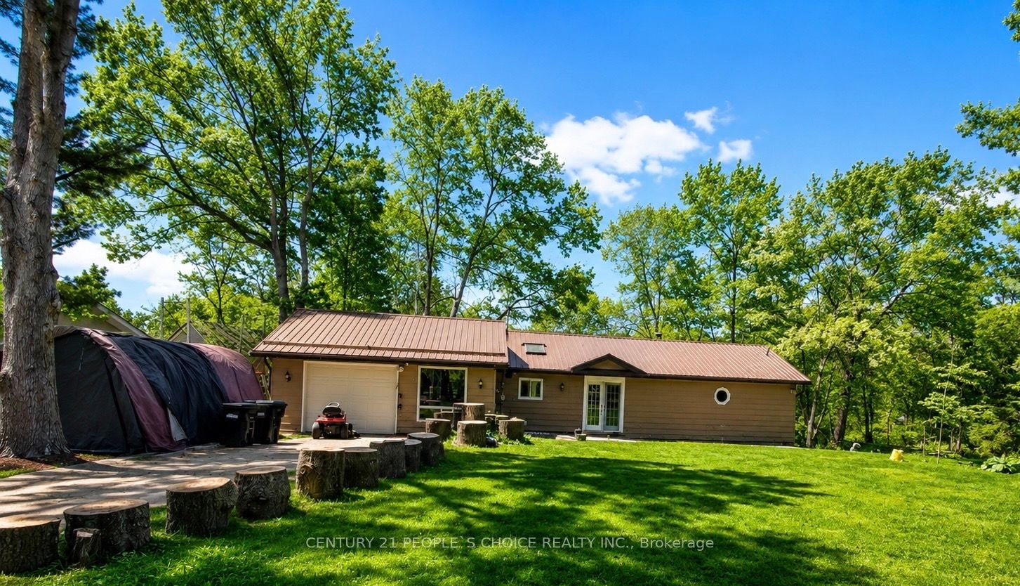 7696 South River Road, Ramara, ON, L0K 2B0