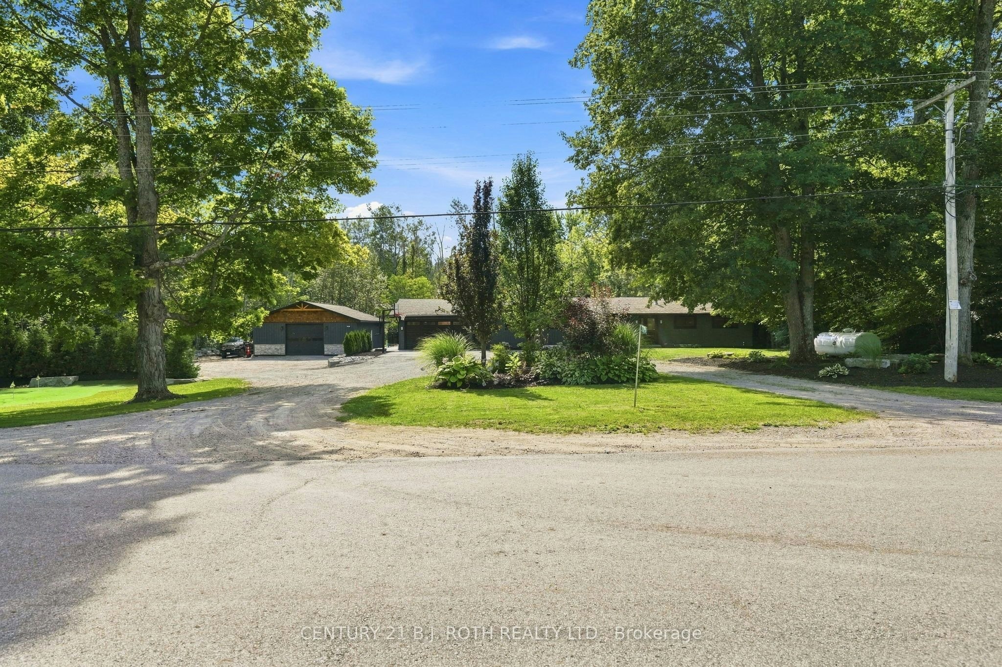 3779 Agnew Road, Severn, ON, L0K 2B0