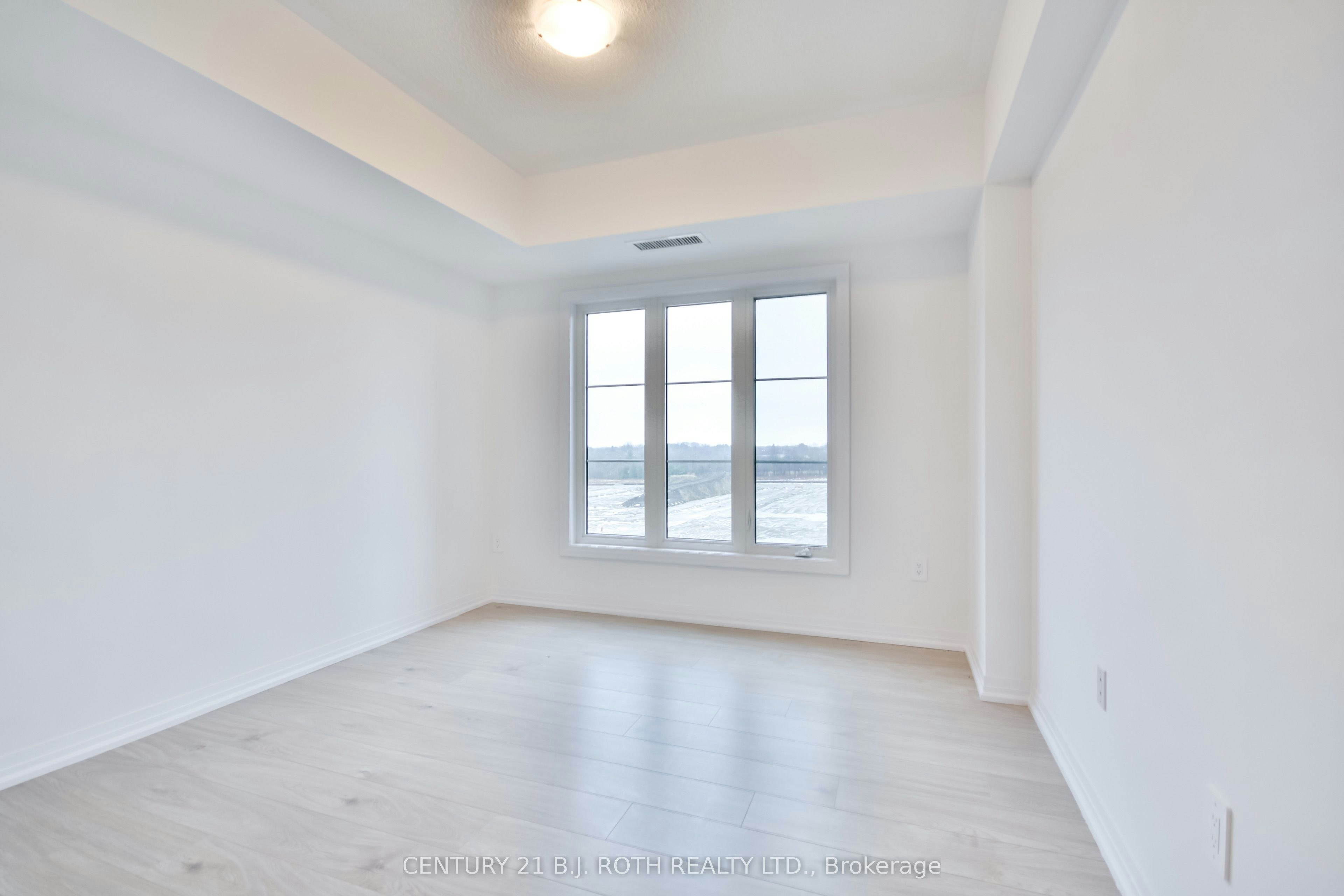 605-15 Kneeshaw Drive, Barrie, ON, L9J 0J8 - 19