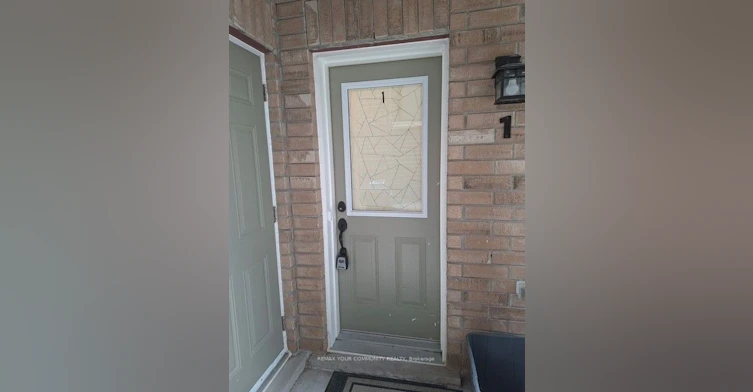 1-23 Hay Lane, Barrie, ON, L9J 0V5