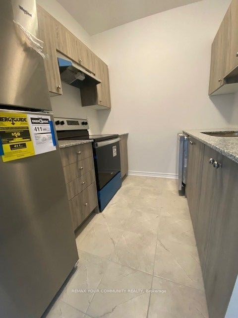 1-23 Hay Lane, Barrie, ON, L9J 0V5 - 2