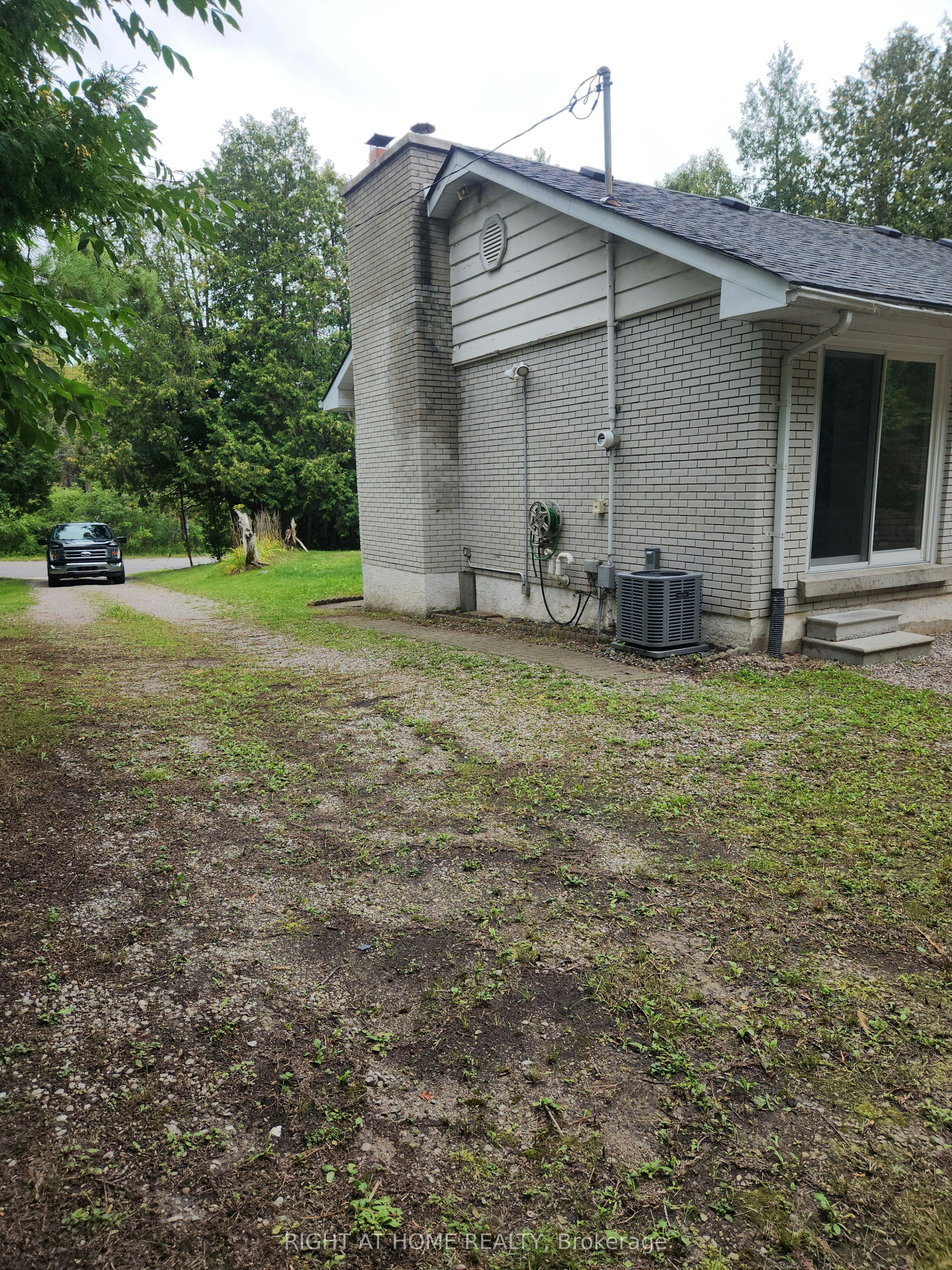 1023 Carson Road, Springwater, ON, L4M 4S5 - 3
