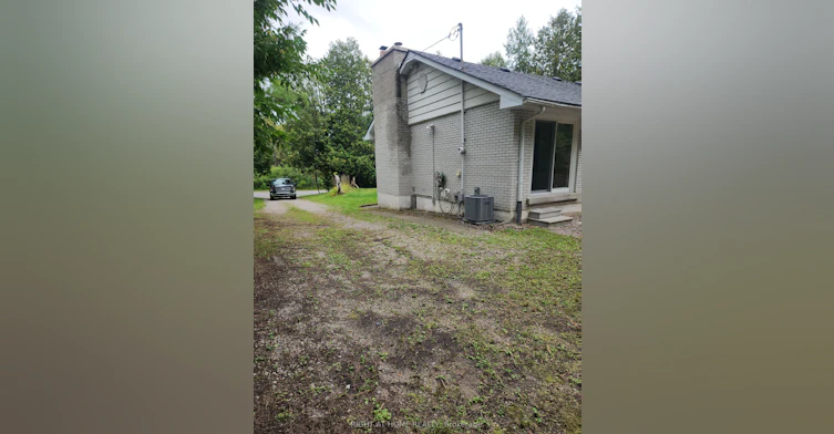 1023 Carson Road, Springwater, ON, L4M 4S5 - 3