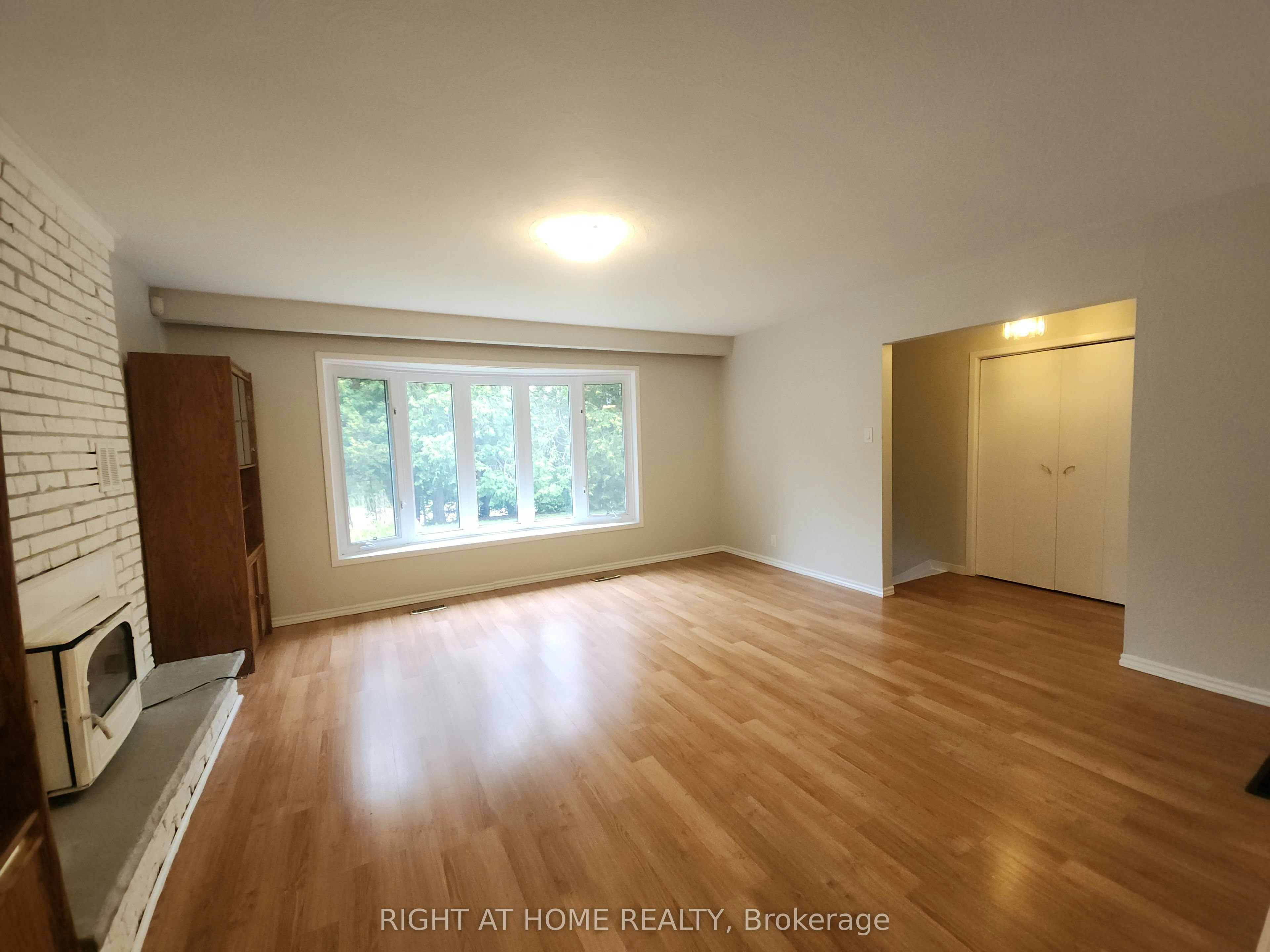 1023 Carson Road, Springwater, ON, L4M 4S5 - 5