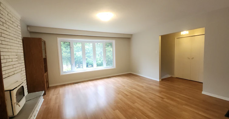 1023 Carson Road, Springwater, ON, L4M 4S5 - 5