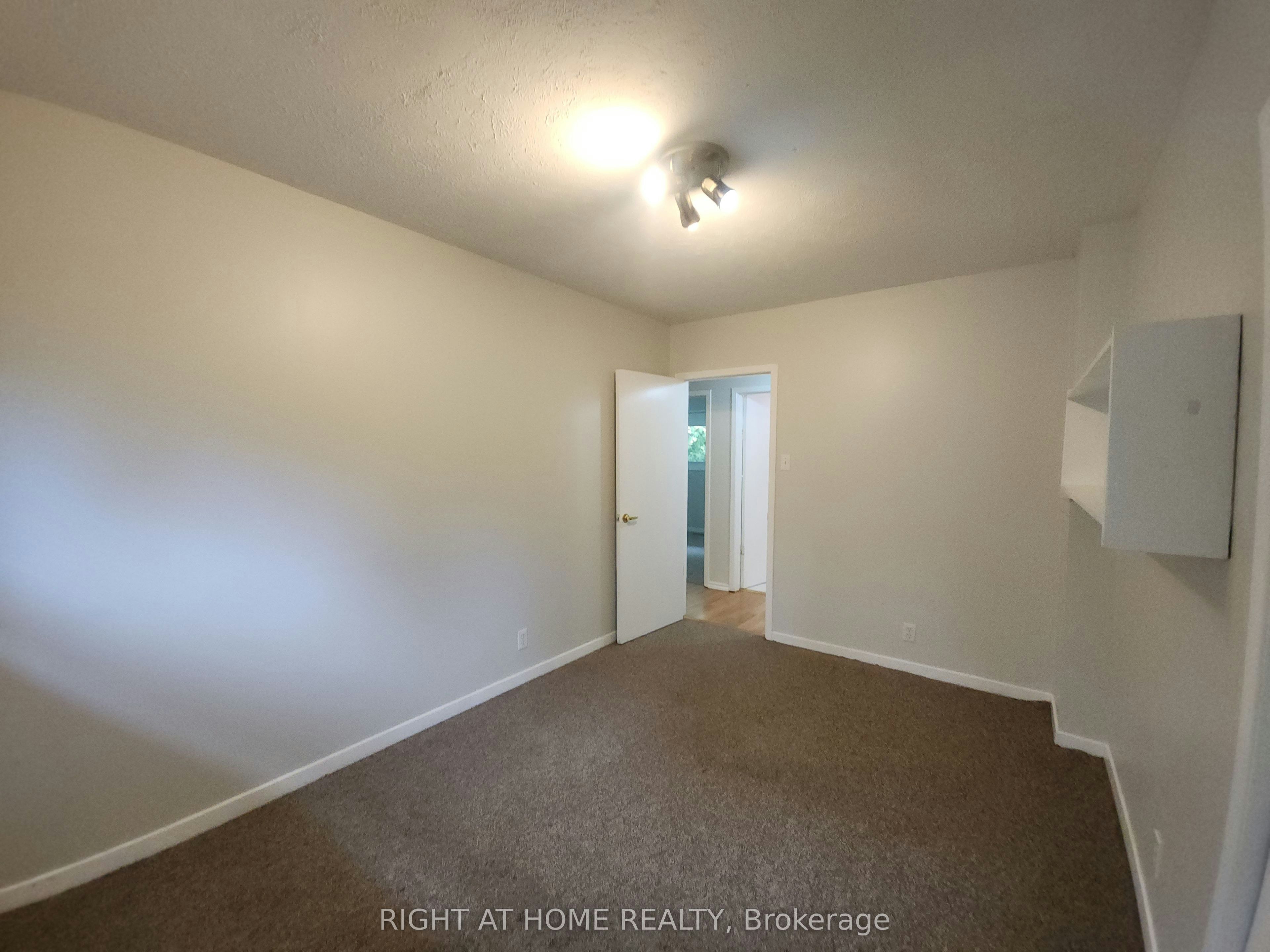 1023 Carson Road, Springwater, ON, L4M 4S5 - 12