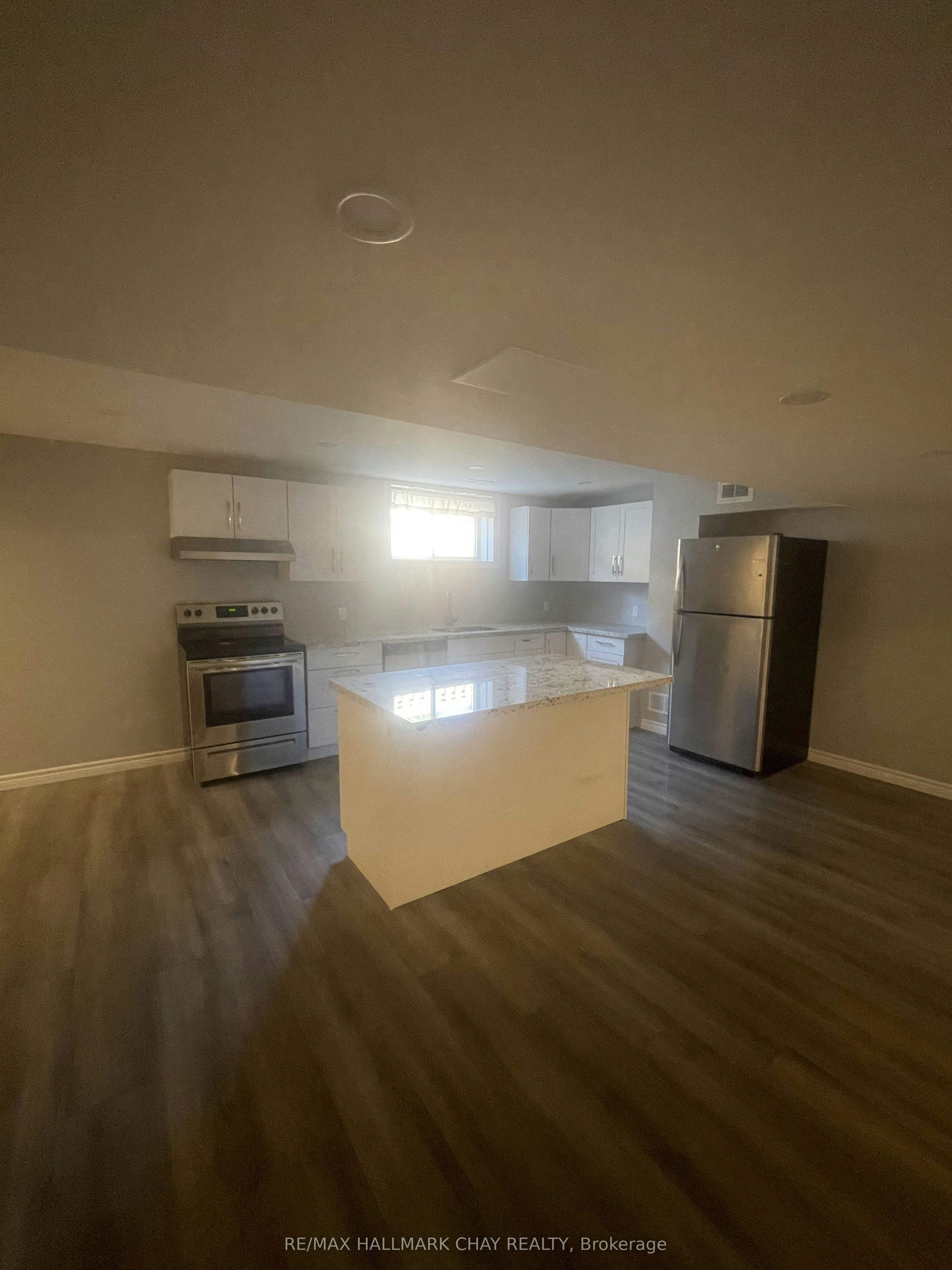 3 Portland St Street, Collingwood, ON, L9Y 0W9 - 2