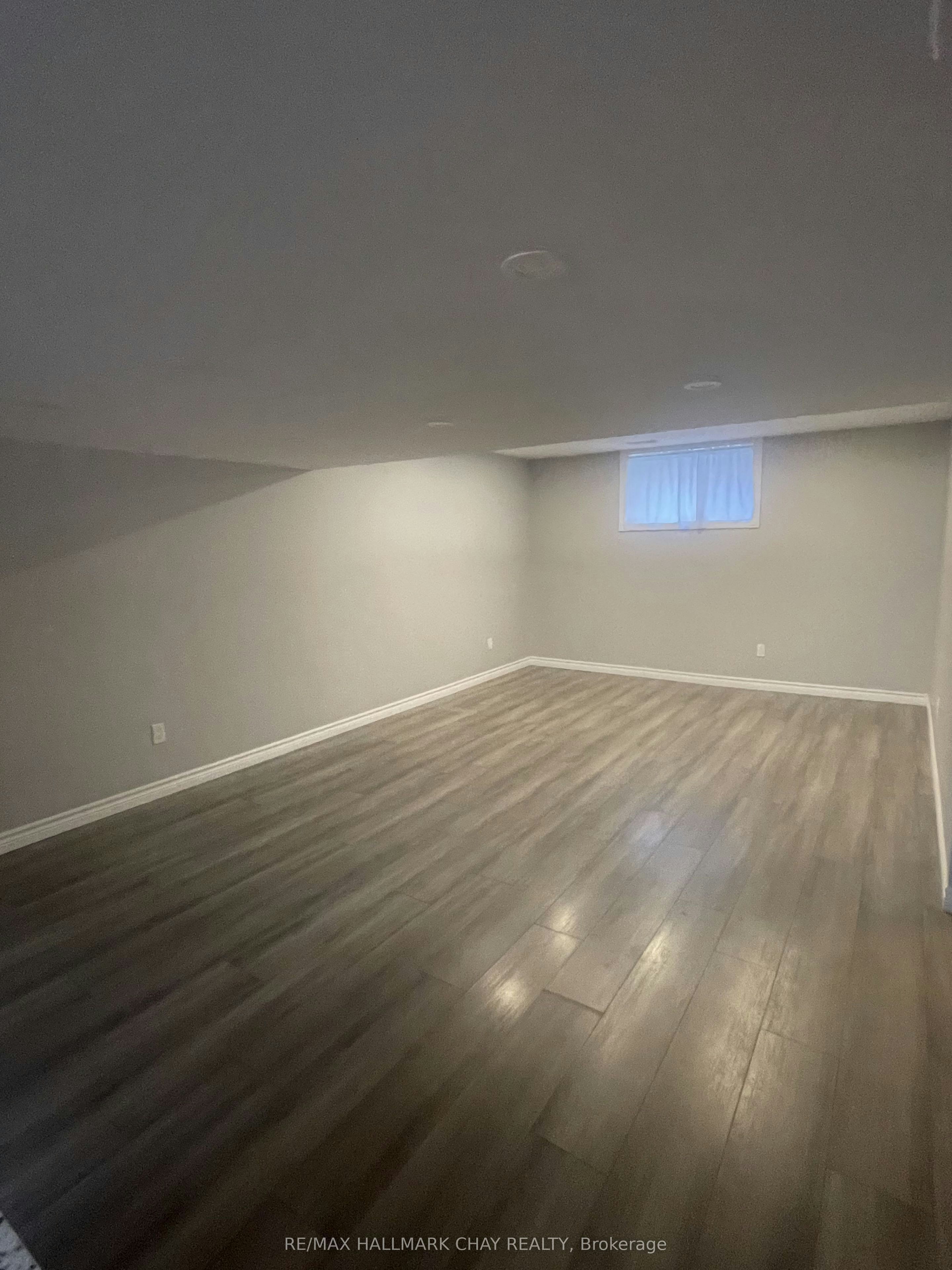 3 Portland St Street, Collingwood, ON, L9Y 0W9 - 5