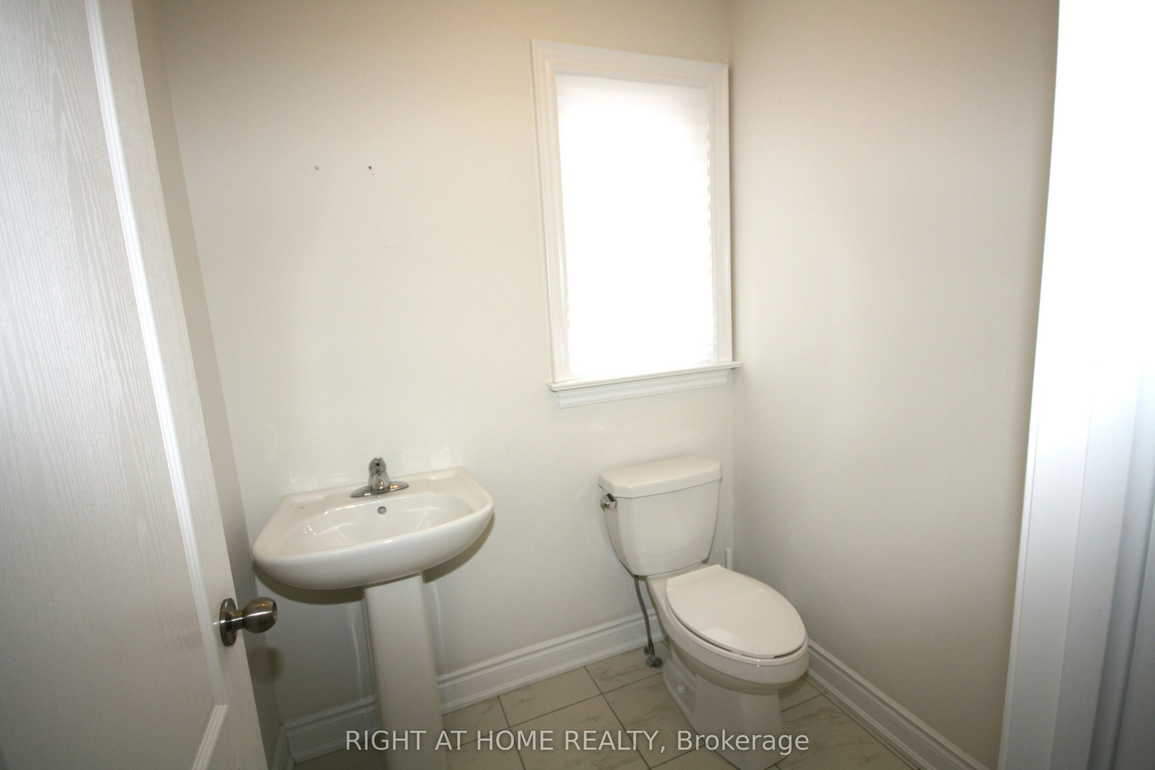 66 White Crescent, Barrie, ON, L4N 5Z9 - 5