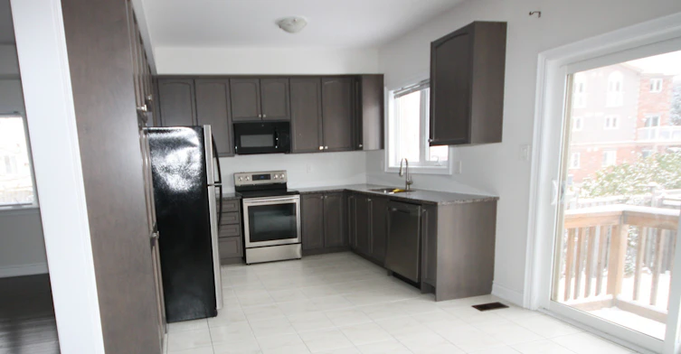 66 White Crescent, Barrie, ON, L4N 5Z9 - 8