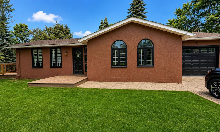 53 Poplar Crescent