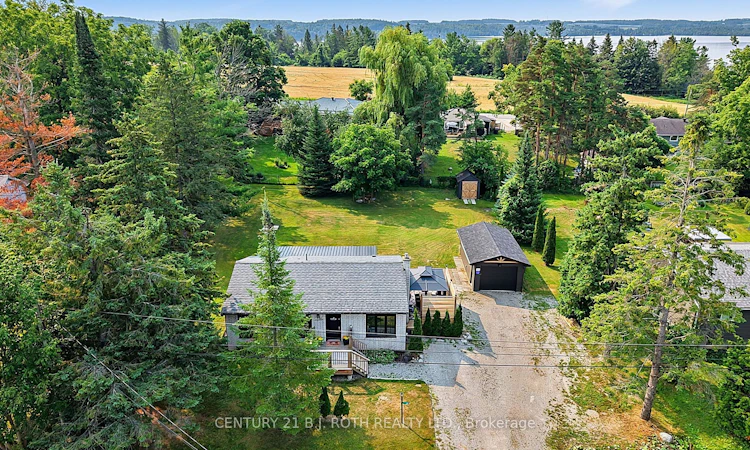 25 Glengrove Avenue