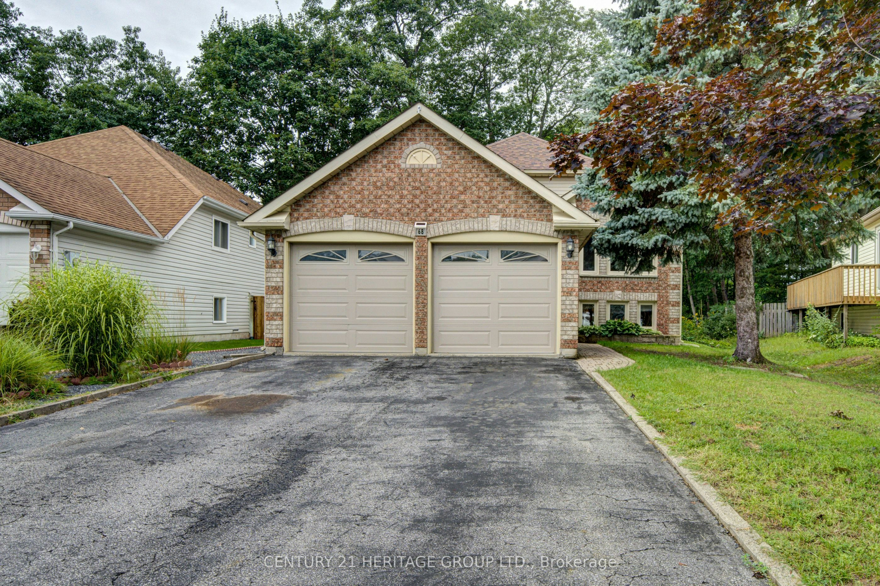68 Dyer Drive, Wasaga Beach, ON, L9Z 1E4