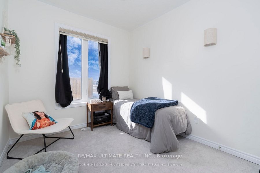 15 Valleybrook Road, Barrie, ON, L9J 0L4 - 8