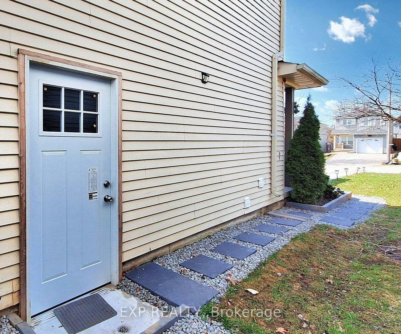 43 D'ambrosio Drive, Barrie, ON, L4N 6V6