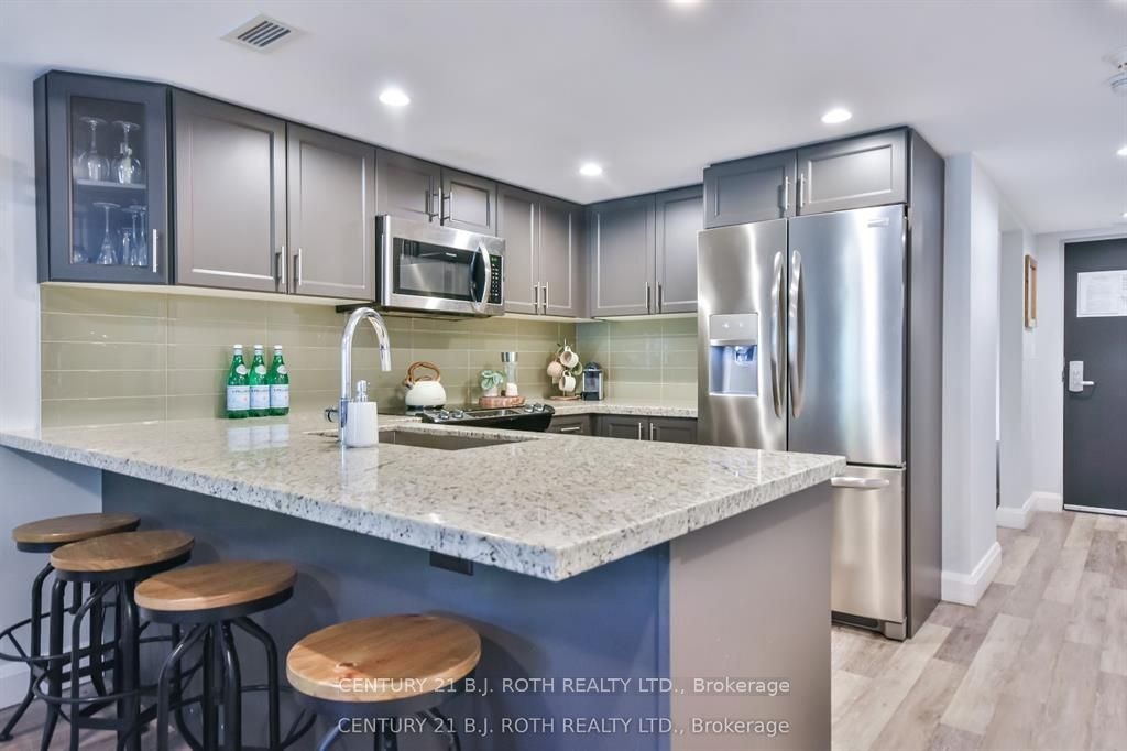406-80 Horseshoe Boulevard, Oro-Medonte, ON, L4M 4Y8 - 2