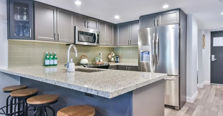406-80 Horseshoe Boulevard, Oro-Medonte, ON, L4M 4Y8 - 2