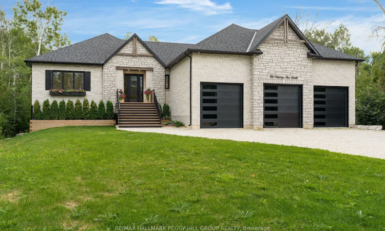 39 Marilyn Avenue S