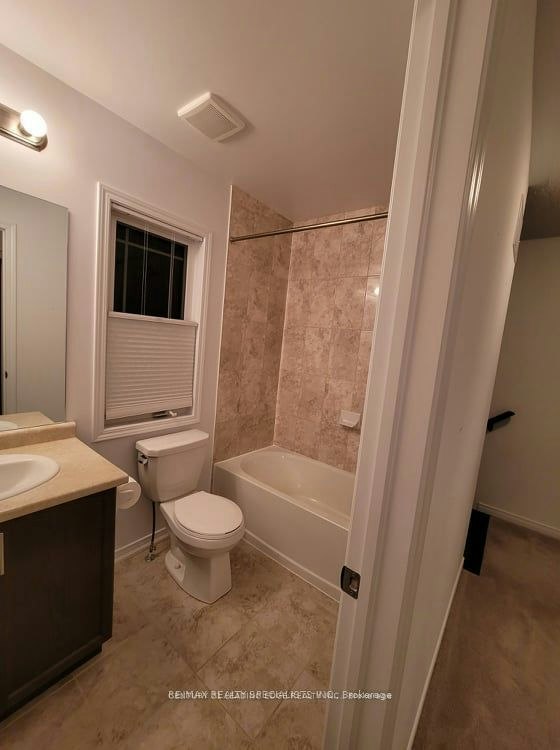 21 Franks Way, Barrie, ON, L4N 3J1 - 10
