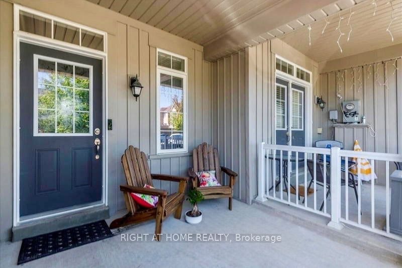 92 Pearcey Crescent, Barrie, ON, L4N 6R7 - 2