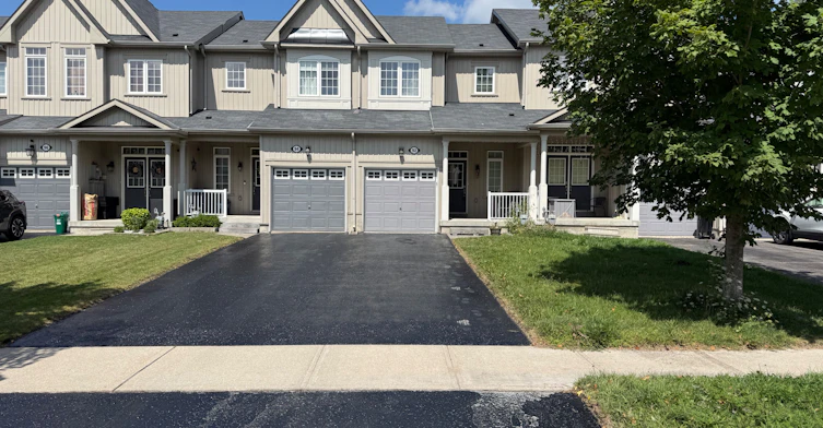 92 Pearcey Crescent, Barrie, ON, L4N 6R7