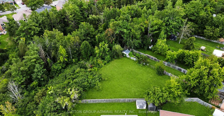 1 Seymour Crescent, Barrie, ON, L4N 8N4 - 3