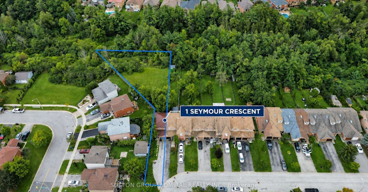 1 Seymour Crescent, Barrie, ON, L4N 8N4