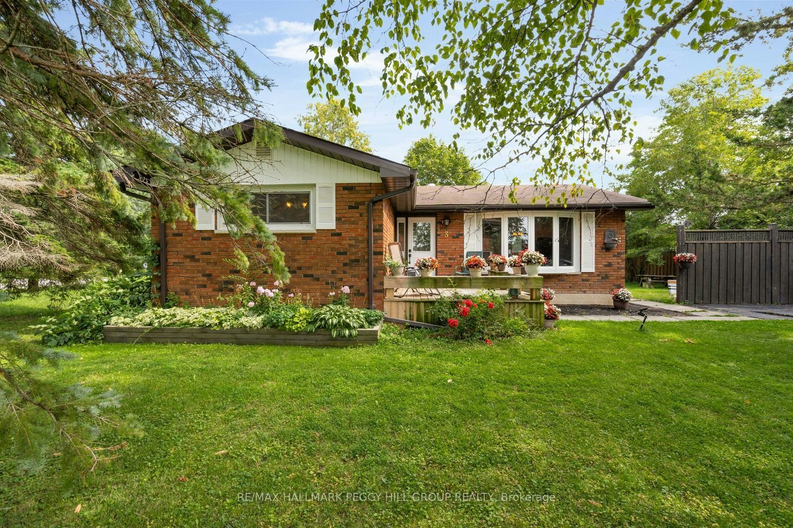 3 Maguire Avenue, Springwater, ON, L9X 2B7