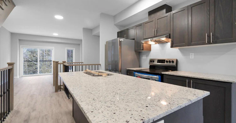77 Winters Crescent N, Collingwood, ON, L9Y 5T1 - 3