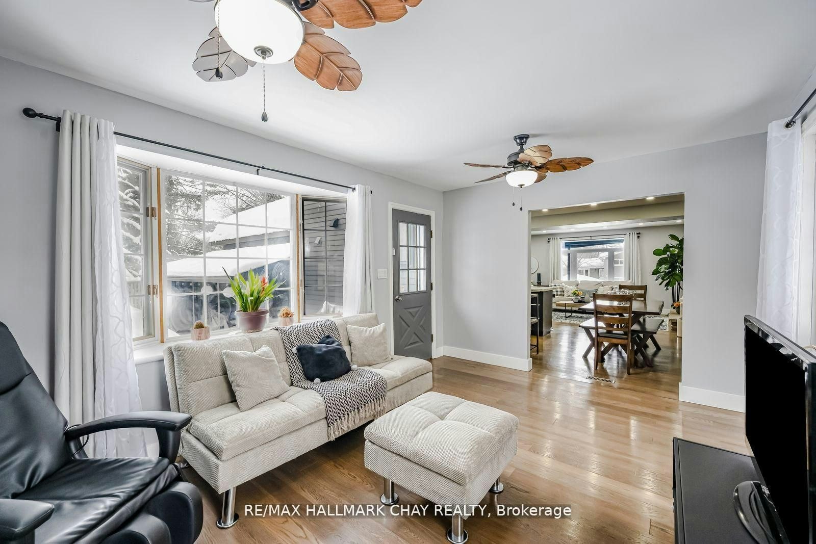 17 Walker Avenue, Orillia, ON, L3V 6G8 - 8