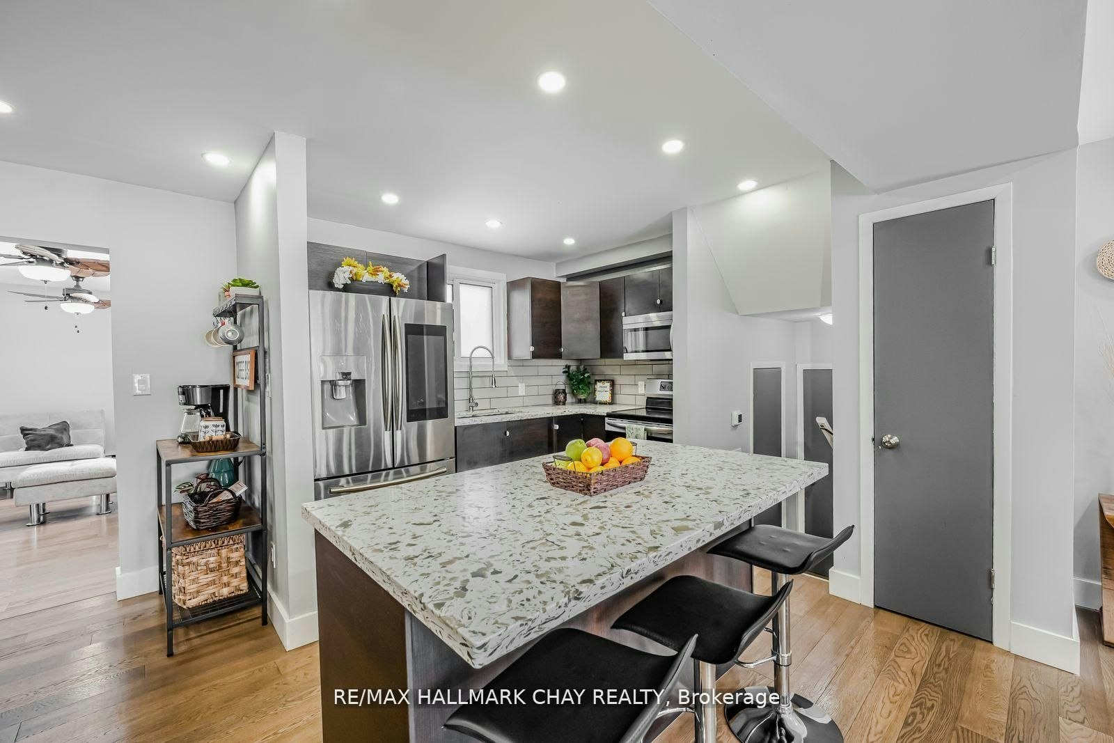 17 Walker Avenue, Orillia, ON, L3V 6G8 - 5