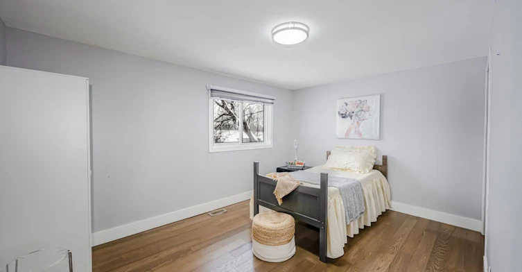 17 Walker Avenue, Orillia, ON, L3V 6G8 - 9