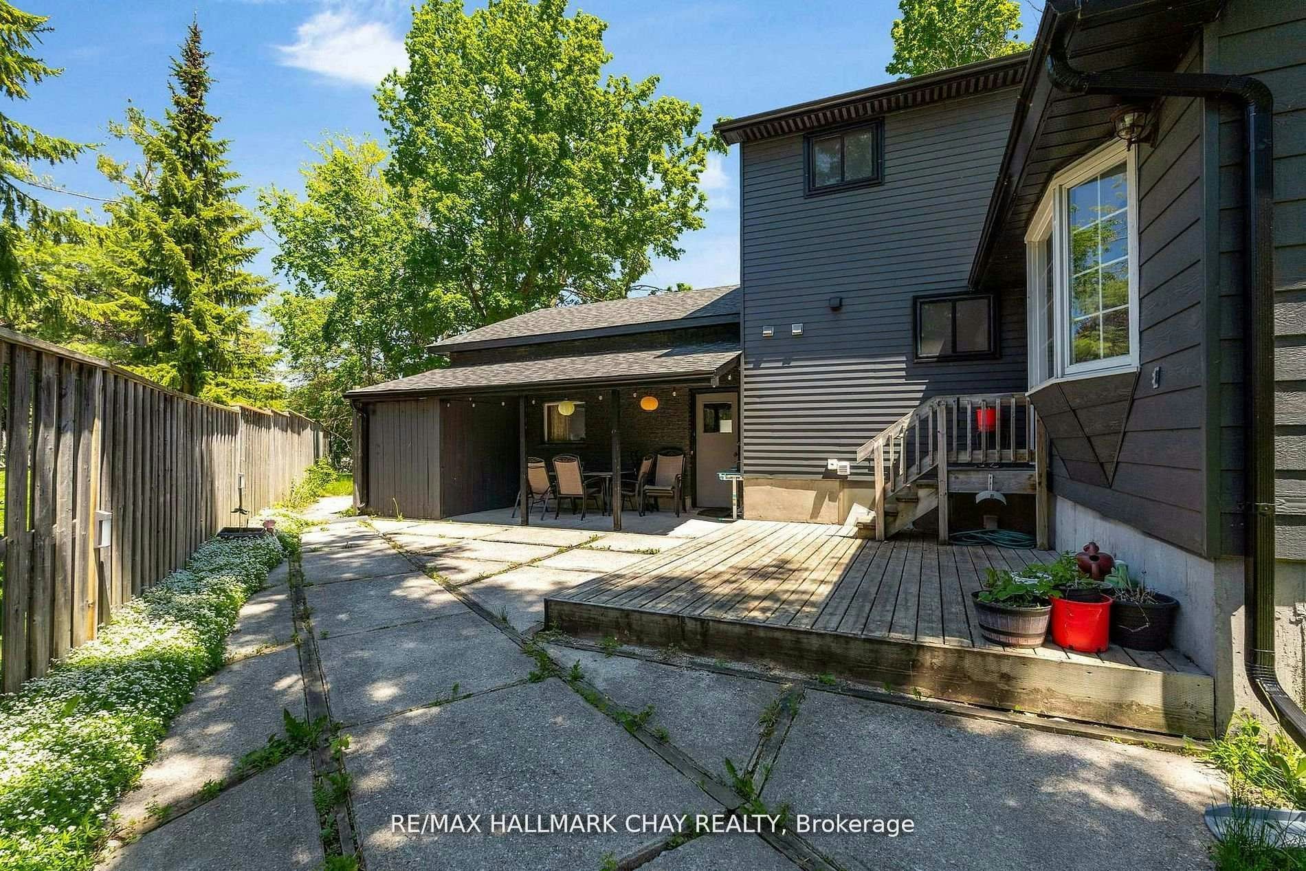 17 Walker Avenue, Orillia, ON, L3V 6G8 - 19