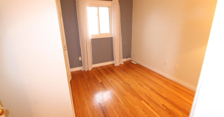 Upper Unit-8 Meadowland Avenue, Barrie, ON, L4N 2Y4 - 11