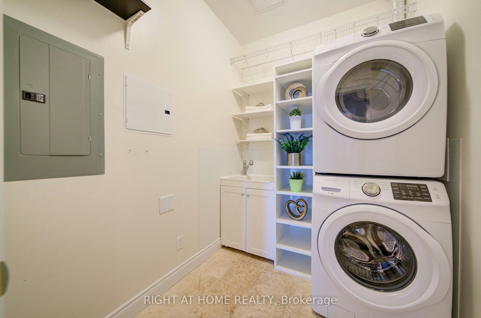 Ph06-37 Ellen St N/A, Barrie, ON, L4N 6G2 - 23