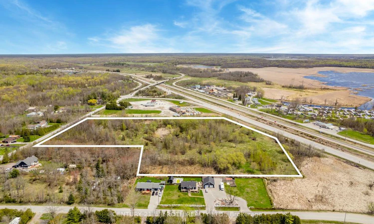 15 Quarry Road