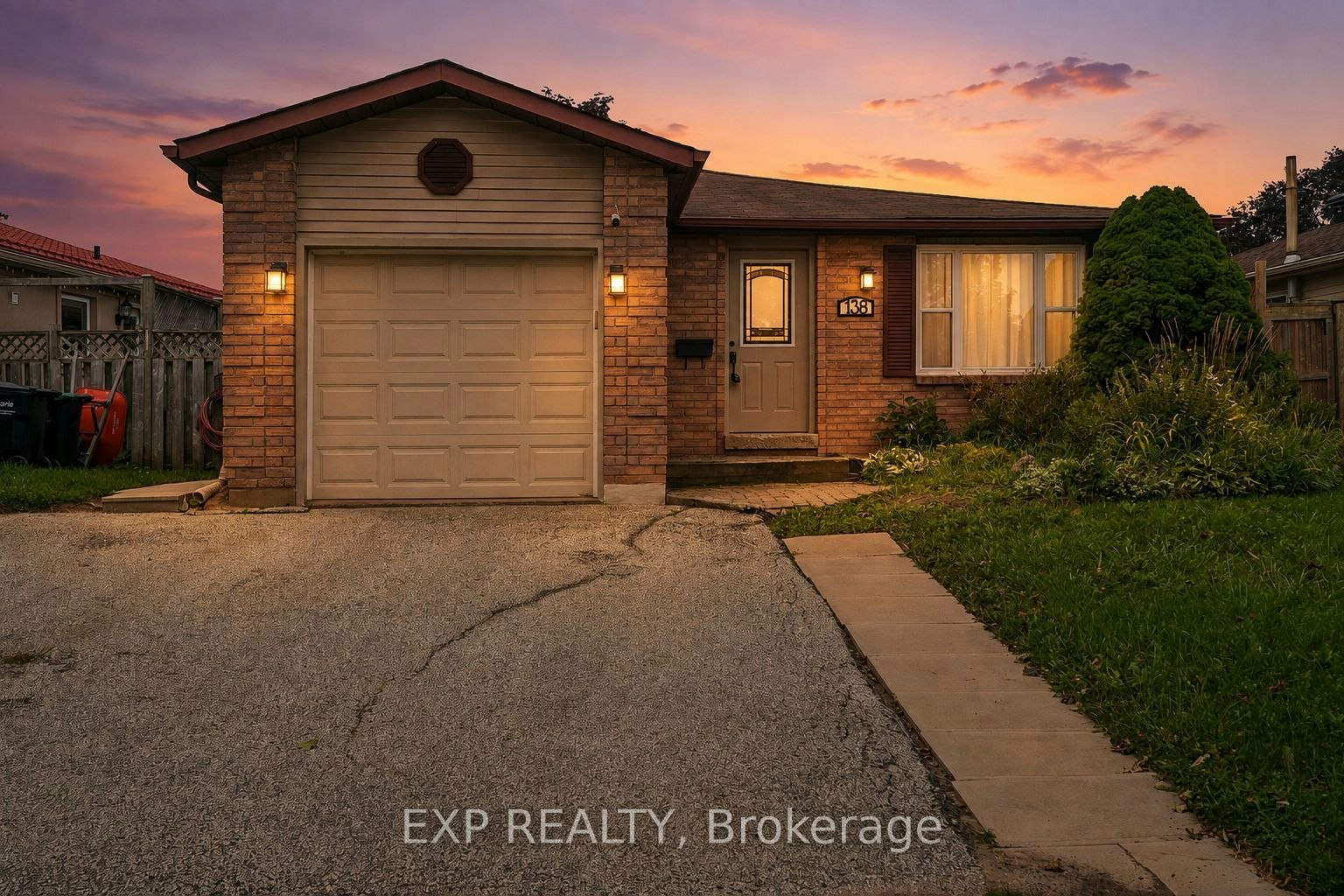 138 Lillian Crescent, Barrie, ON, L4N 5X5